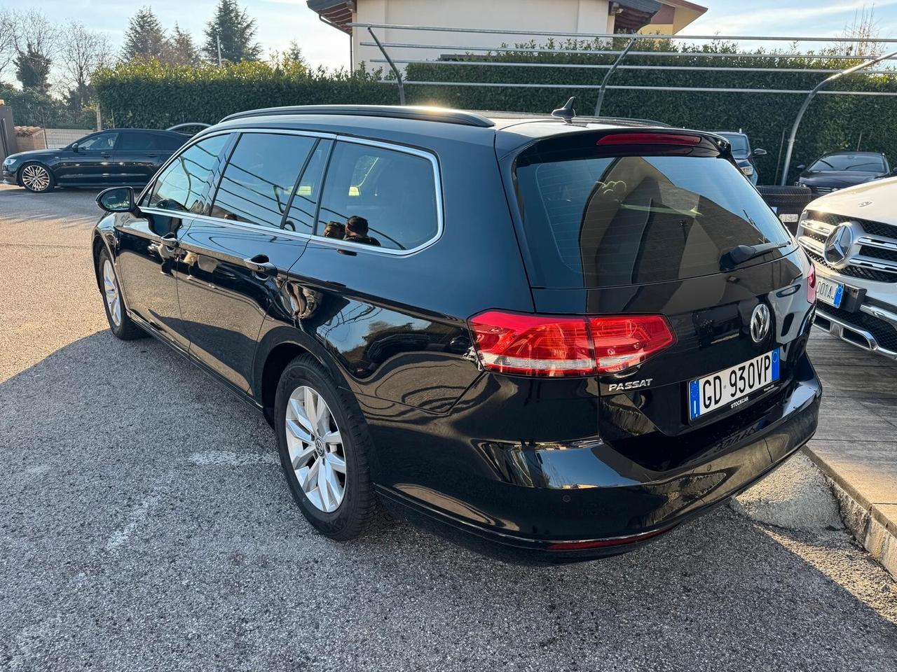 Volkswagen Passat Variant 2.0 TDI DSG Business BlueMotion Tech