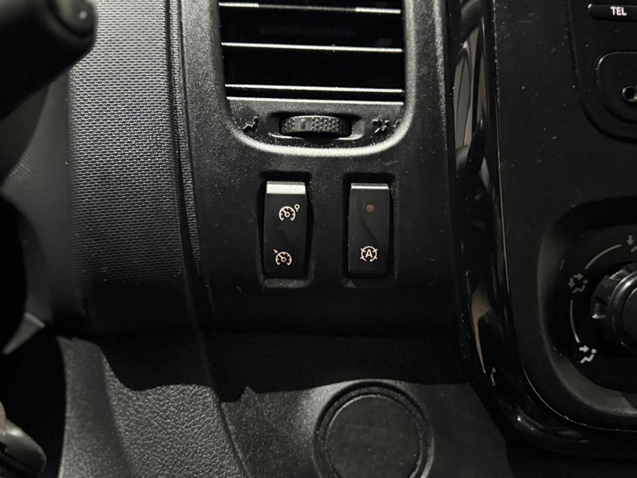 Opel Vivaro 1.6 Biturbo kw107/cv145 posti 8+1