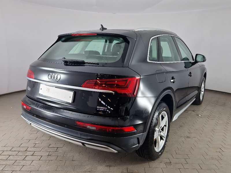 AUDI Q5 40 TDI MHEV Business Advanced quattro S tronic