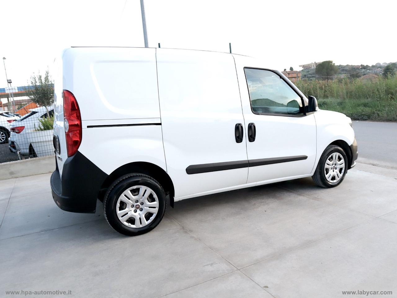 FIAT Doblò 1.6 MJT 101CV 3 POSTI RETROCAMERA CLIMA NAVI PASSO CORTO EURO 6