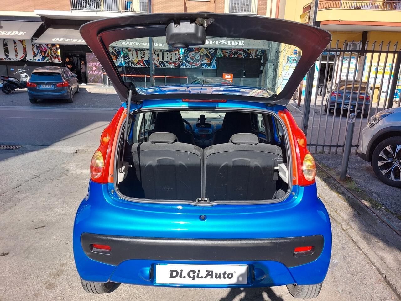 Peugeot 107 1.0 68CV 5p. Plaisir