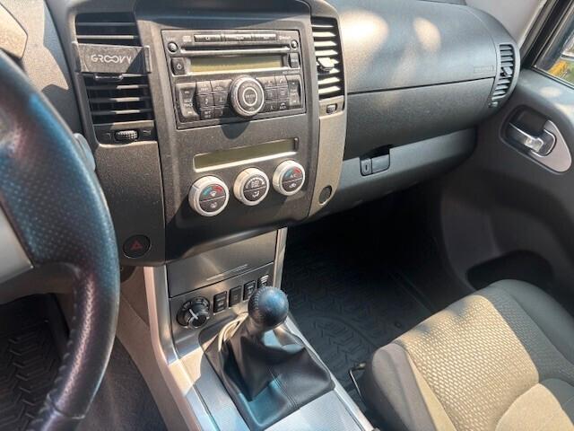 Nissan Navara 2.5 dCi 190CV 4 porte Double Cab XE