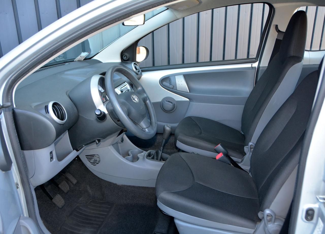 Toyota Aygo 1.0 12V VVT-i 3p 1.0 Now benzina * POCHI KM *