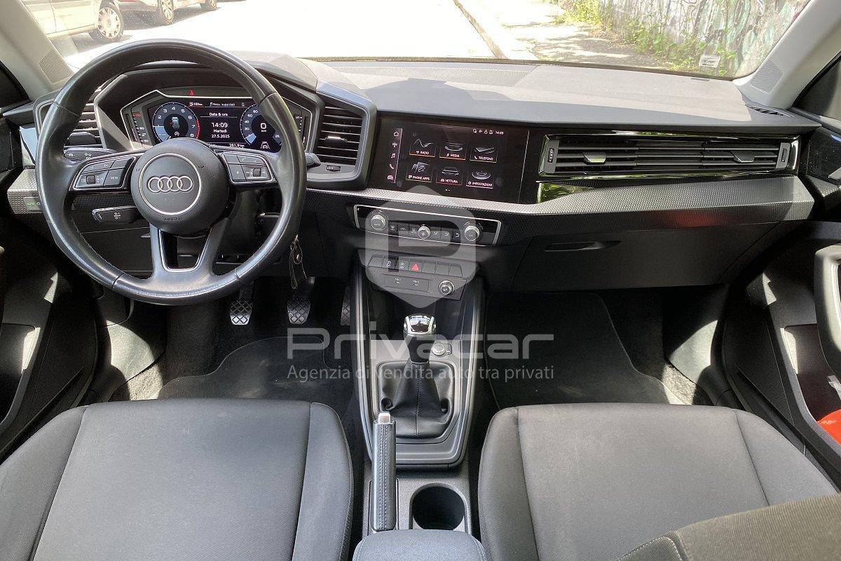 AUDI A1 citycarver 30 TFSI Admired
