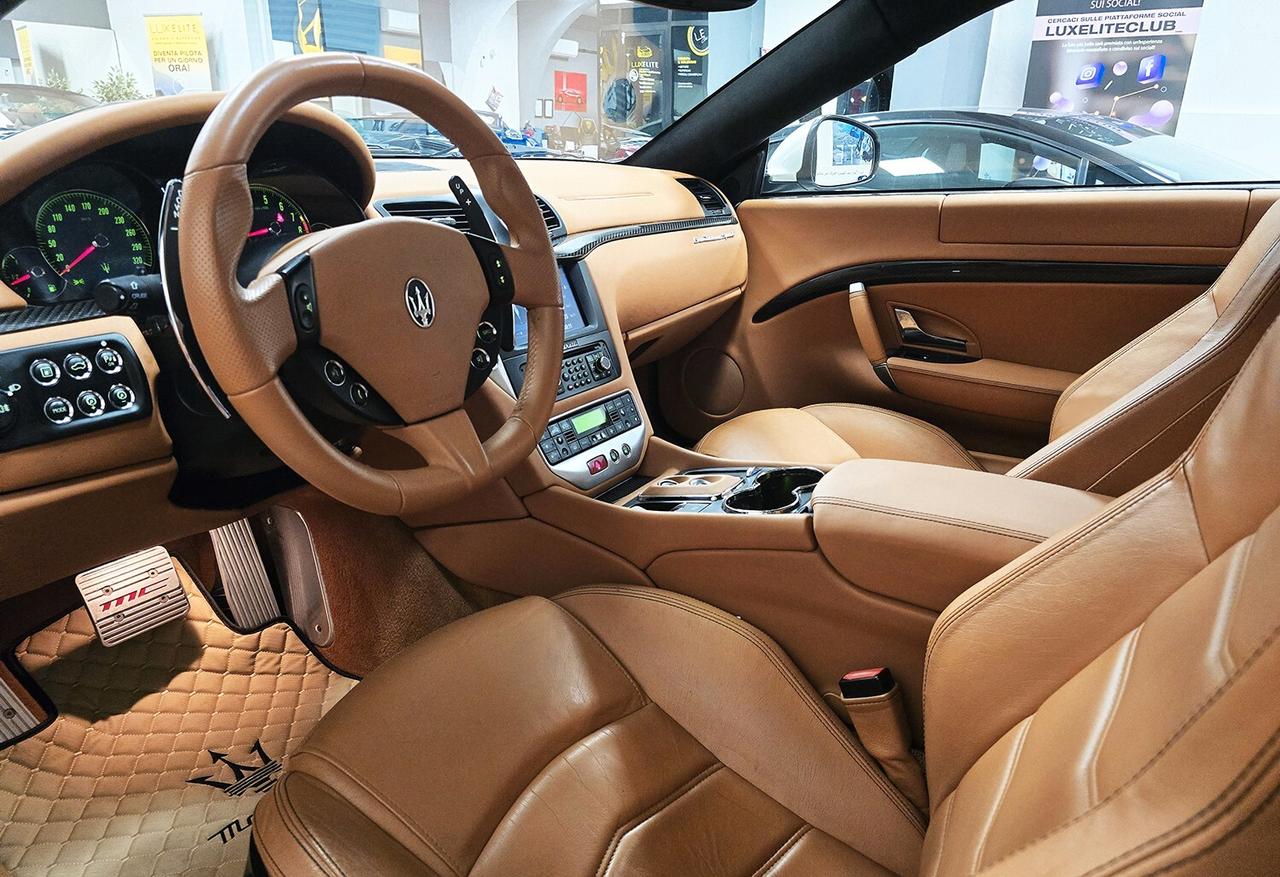 Maserati GranTurismo 4.7 S V8 CAMBIOCORSA_BIANCO FUJI_GARANZIA 12 MESI