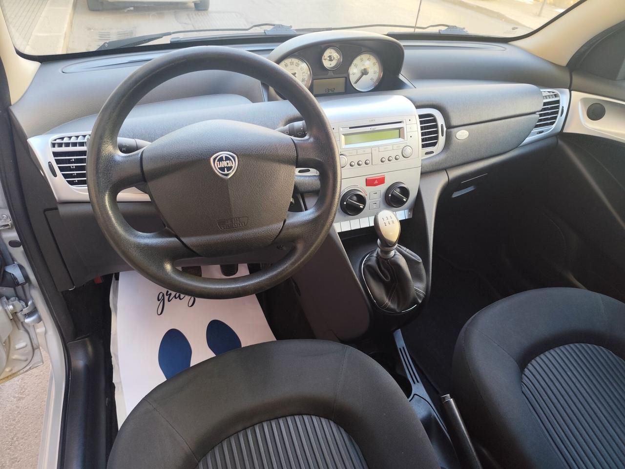 Lancia Ypsilon 1.2 BENZINA 60CV