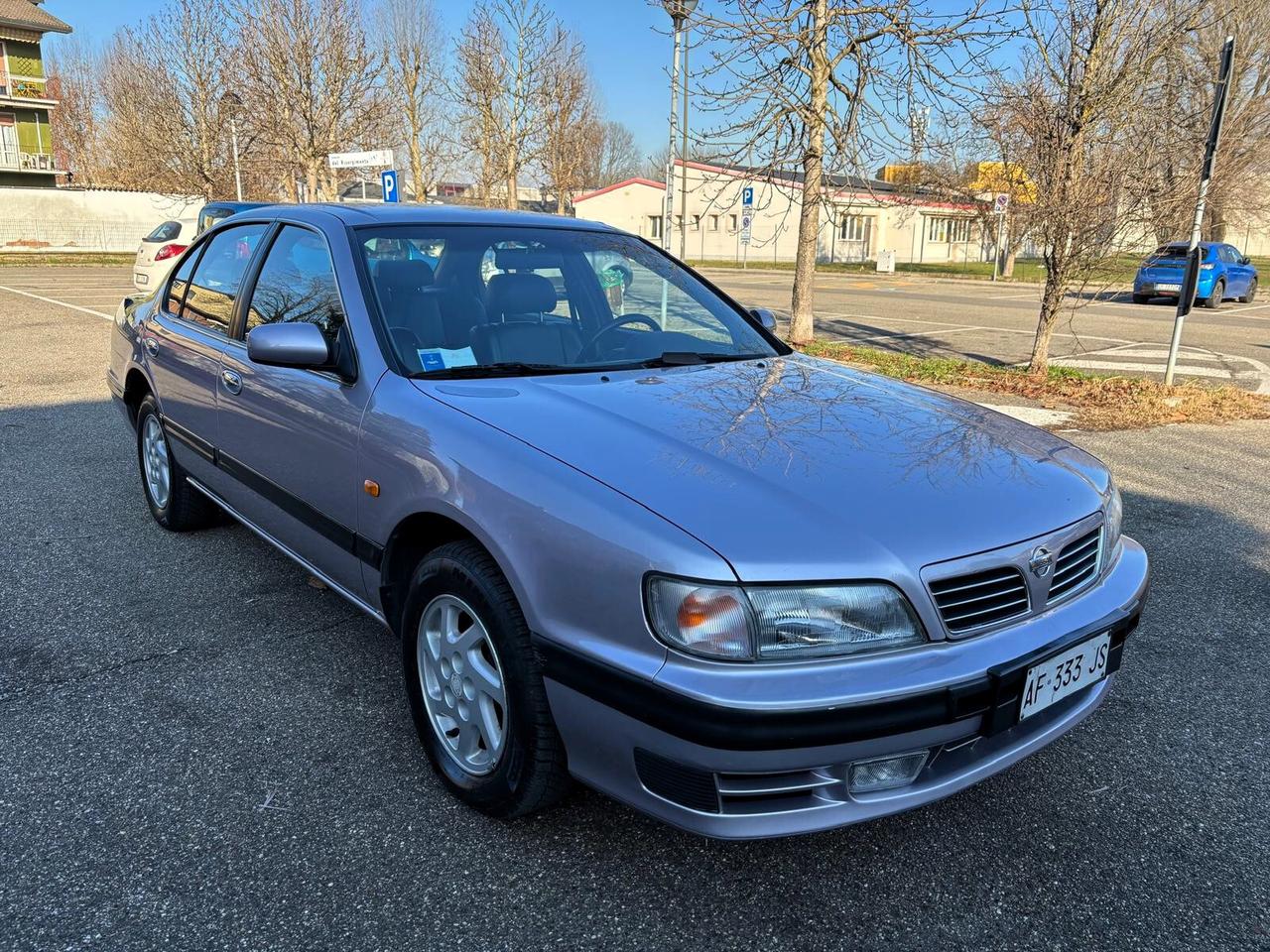 Nissan Maxima QX 2.0i V6 24V ASI