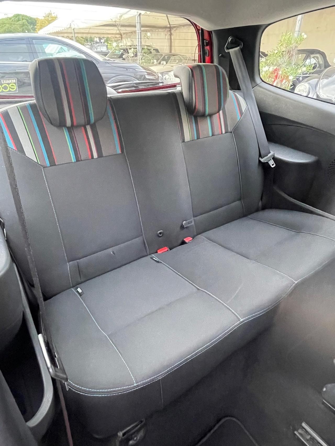 Renault Twingo 1.2 16V Live