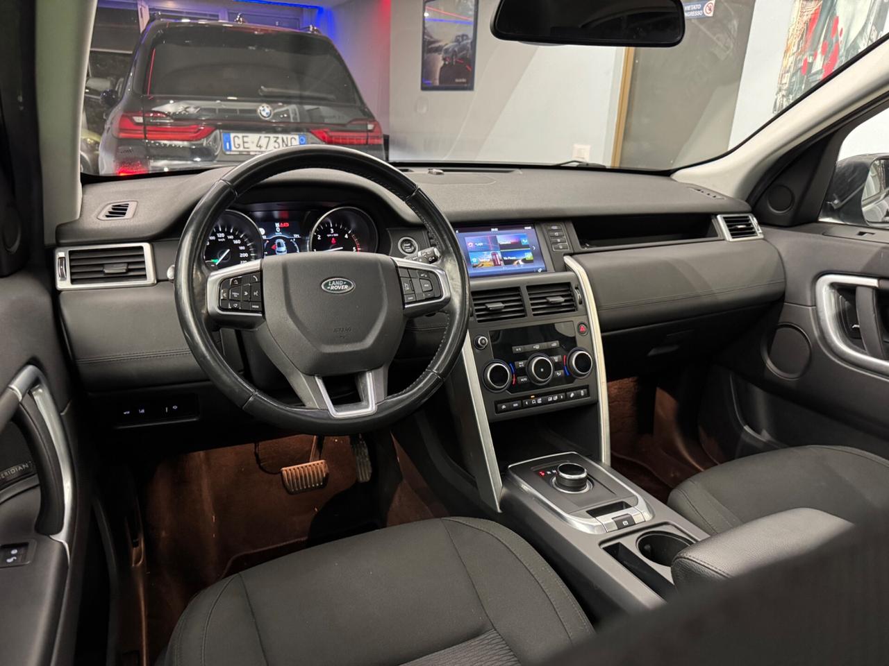 Land Rover Discovery 2.0 TD4 150 CV HSE Luxury