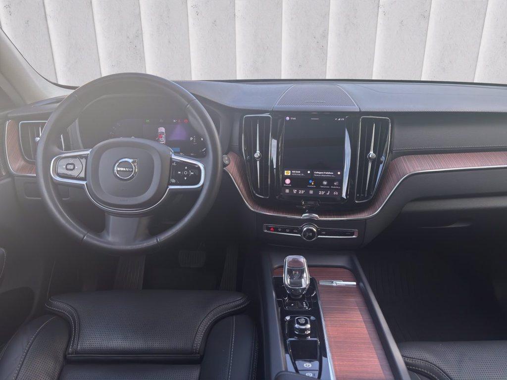 VOLVO XC60 2.0 b4 Ultimate Dark awd auto del 2023
