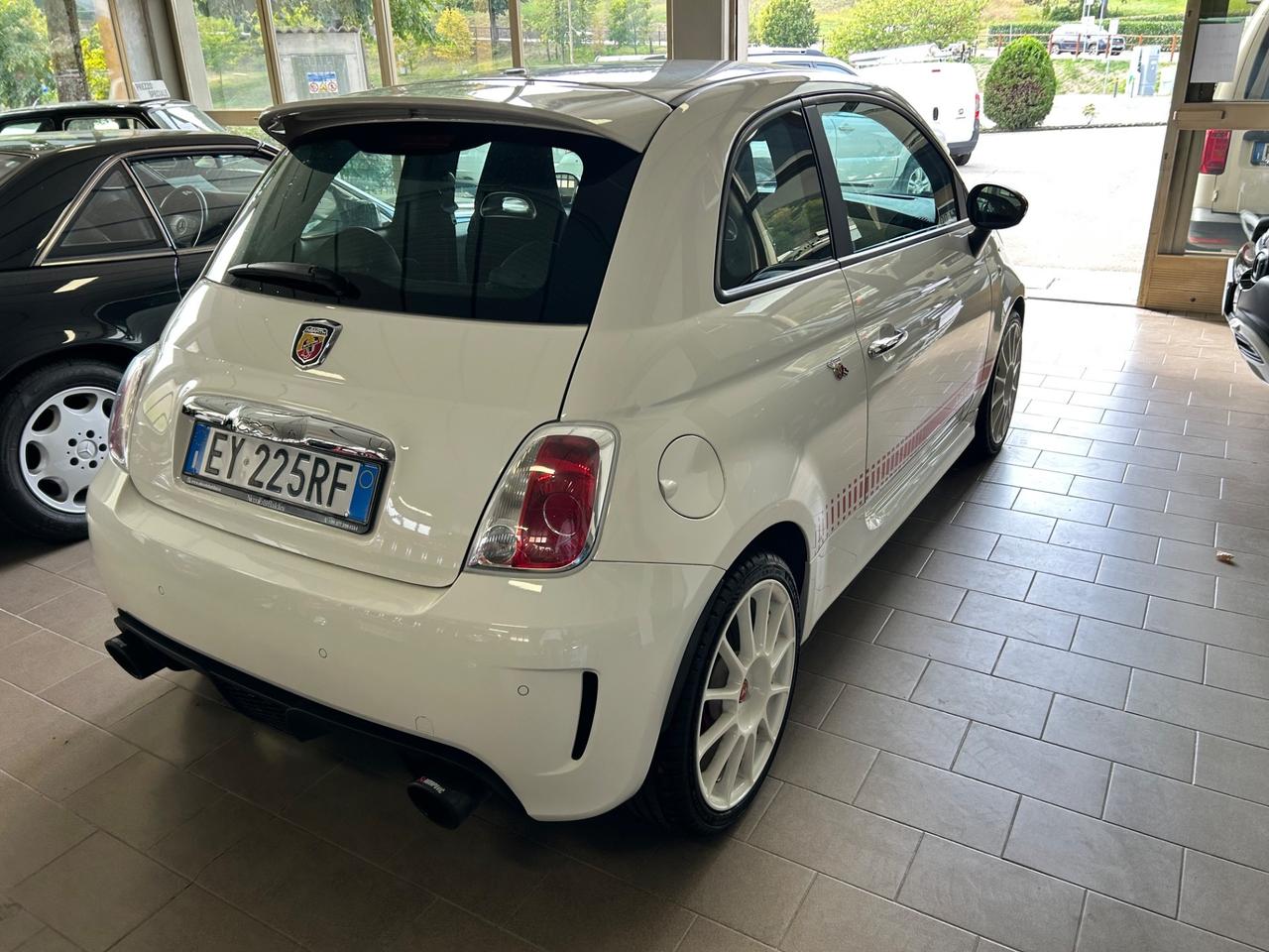 Abarth 500 1.4 Turbo T-Jet Custom