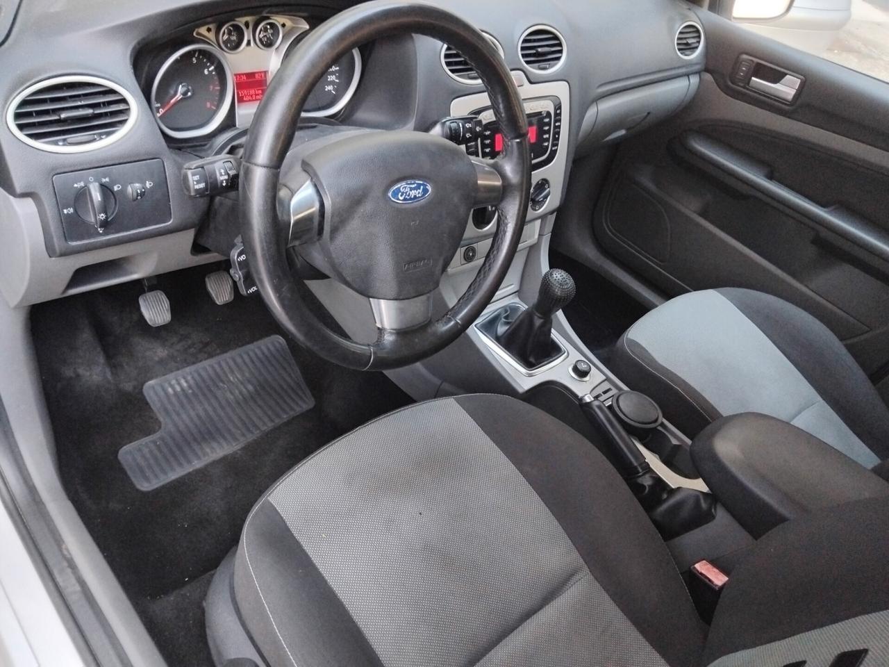 Ford Focus 2.0 gpl garanzia