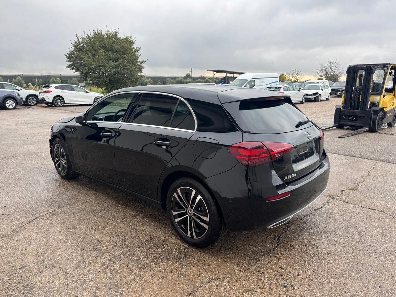 Mercedes-Benz A 180 d Business auto INCIDENTATA