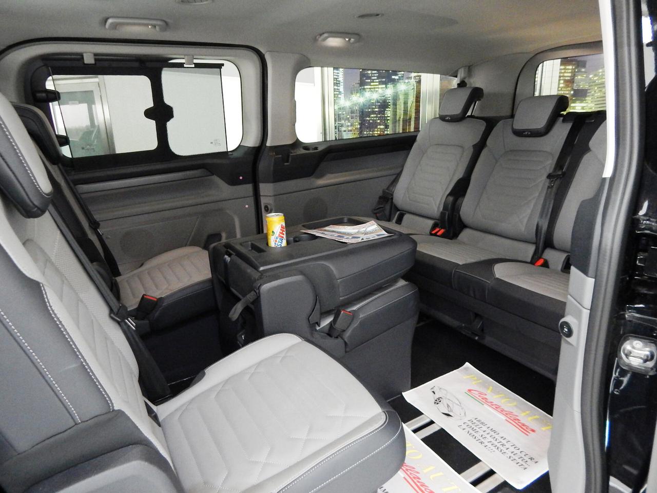Ford Tourneo Custom 2.0 TDCI 170CV Aut. 9 Posti NAVI-PELLE-LED-CARPLAY