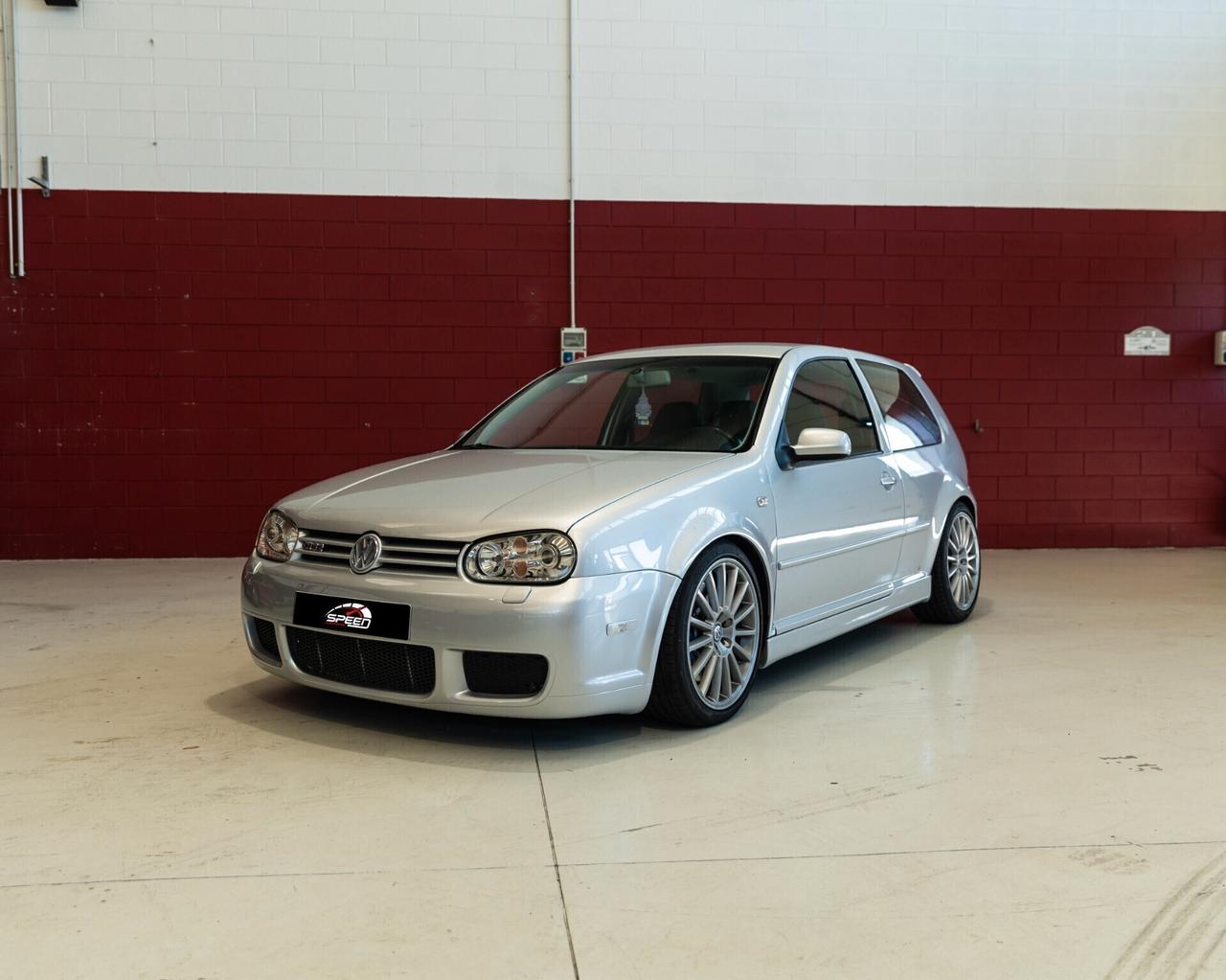 Volkswagen Golf 4 R32 - 85000 km - PROMO FINO AL 31/12