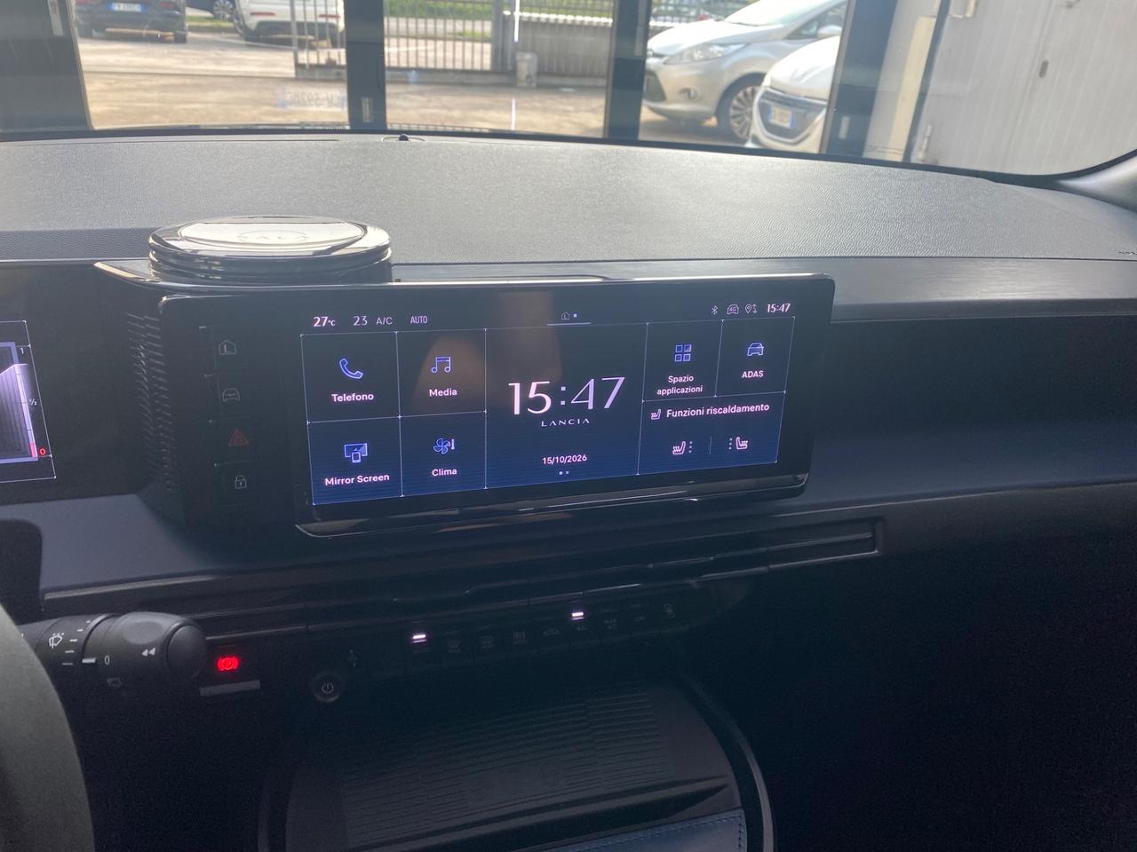 Lancia Ypsilon Hybrid e-DCT Edizione Cassina
