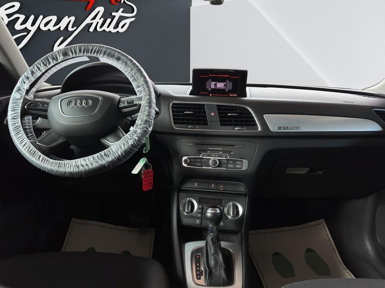 Audi Q3 2.0 TFSI 211CV quattro S tronic BUSINESS PLUS