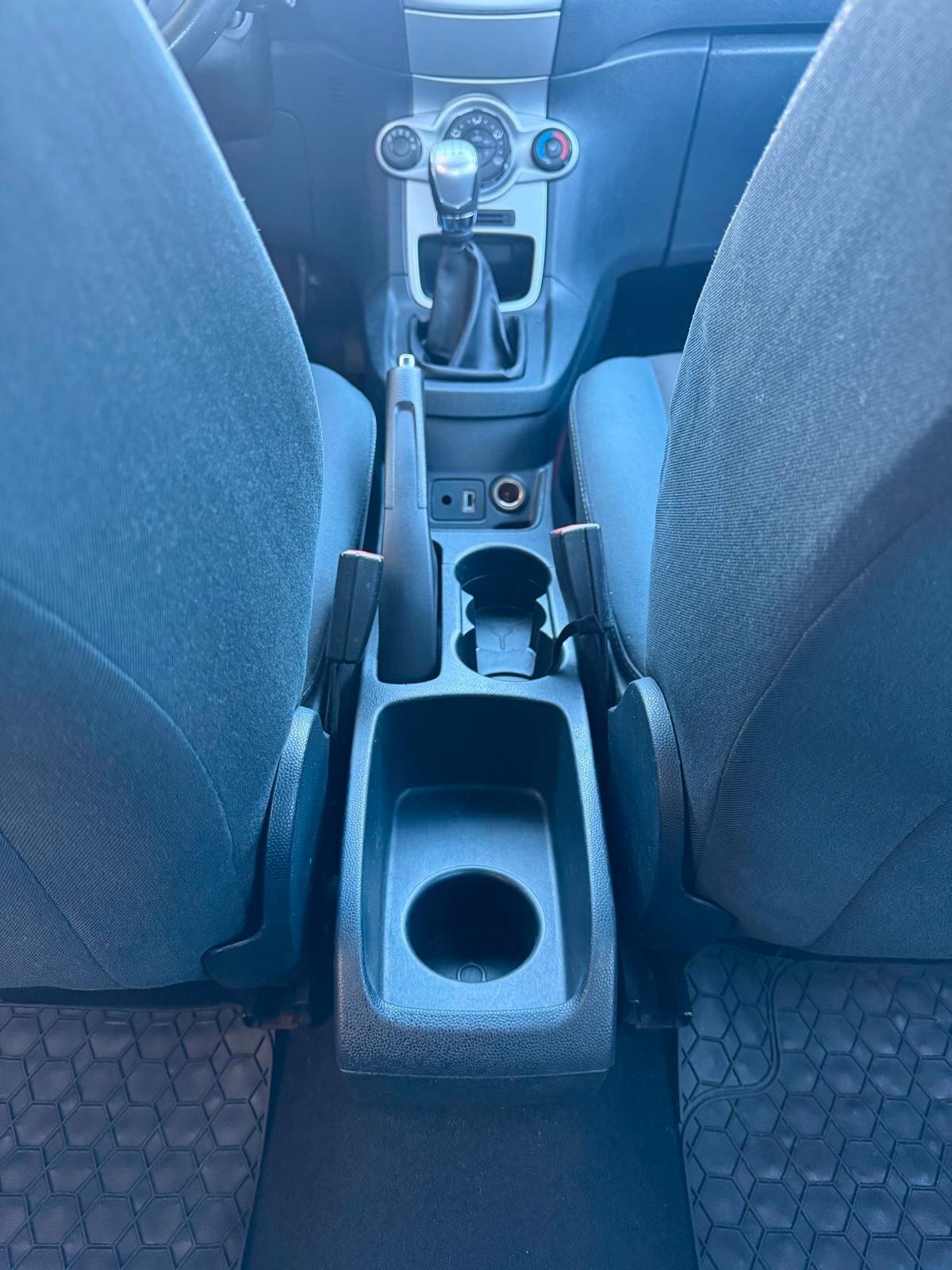 Ford Fiesta 1.2 82CV Titanium 2012