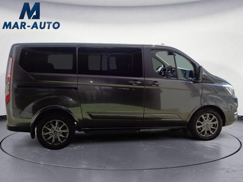 Ford Tourneo Custom 320 2.0 EcoBlue 170CV aut. PC Titanium