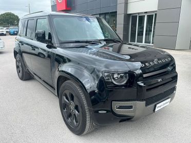 Land Rover Defender 110 3.0D I6 200 CV AWD Auto X-Dynamic SE