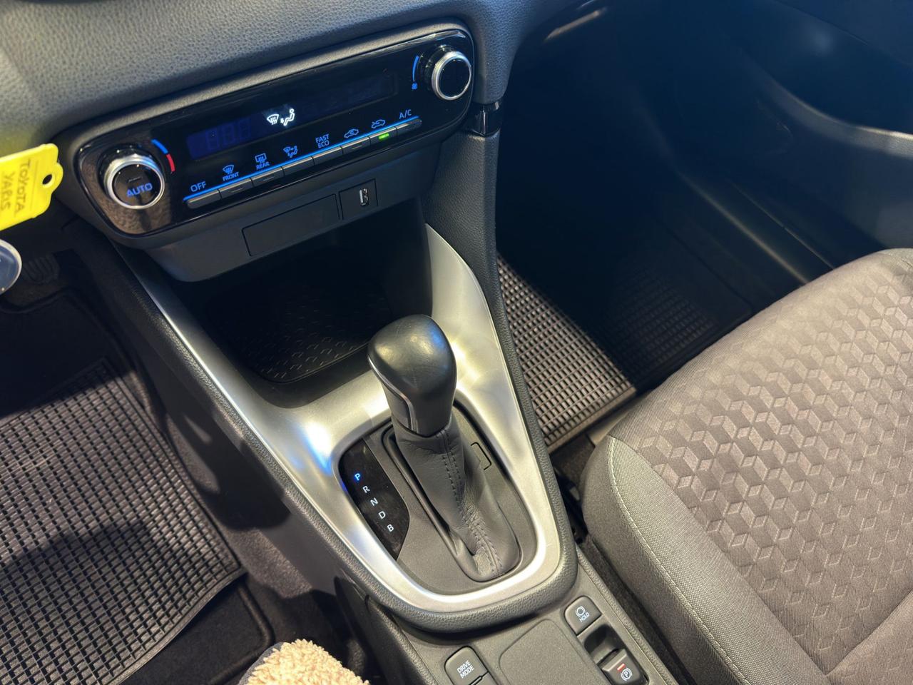 Toyota Yaris 1.5h Trend