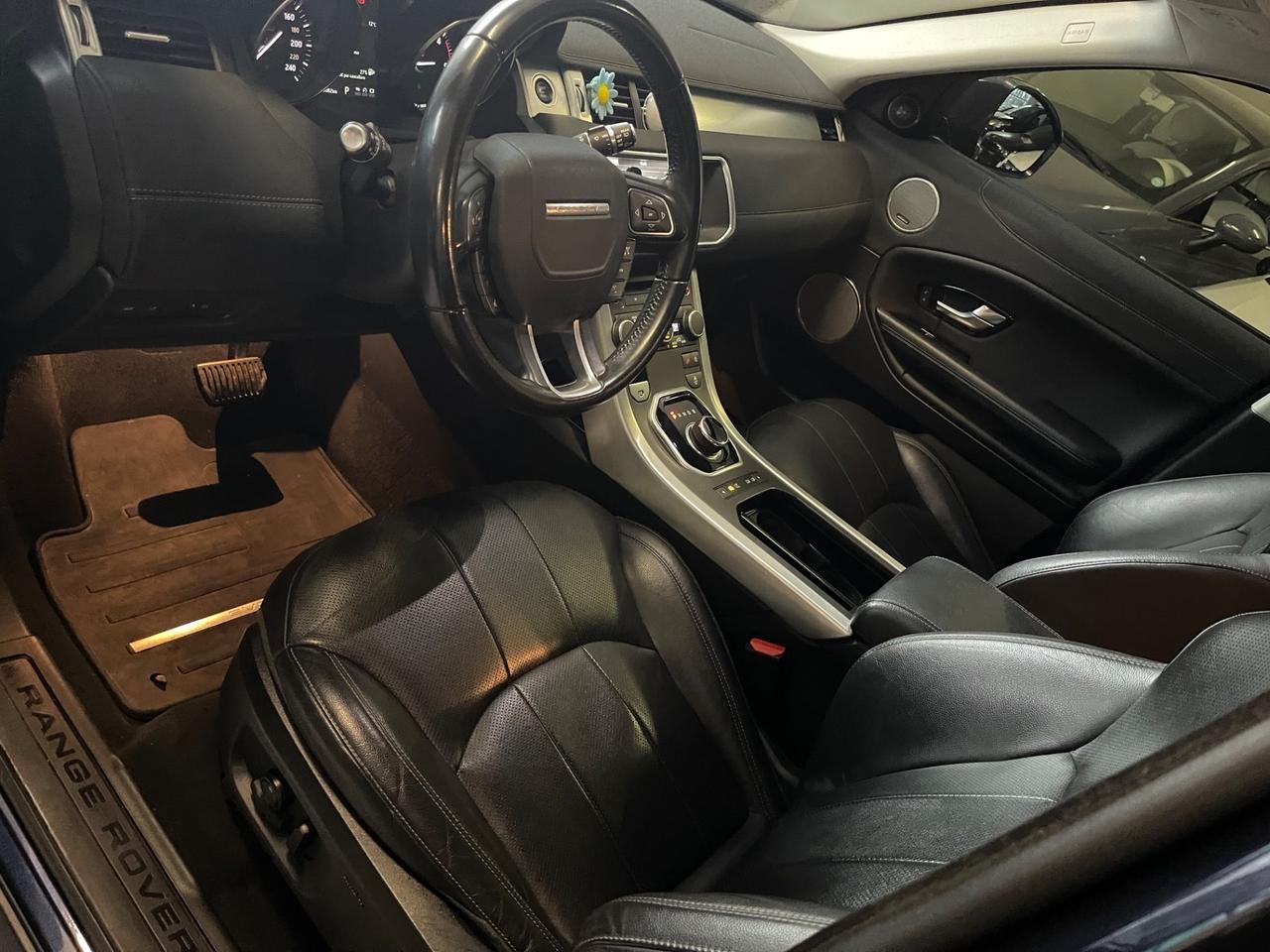 Land Rover Range Evoque 2.0 TD4 180 CV 5p. Autobiography