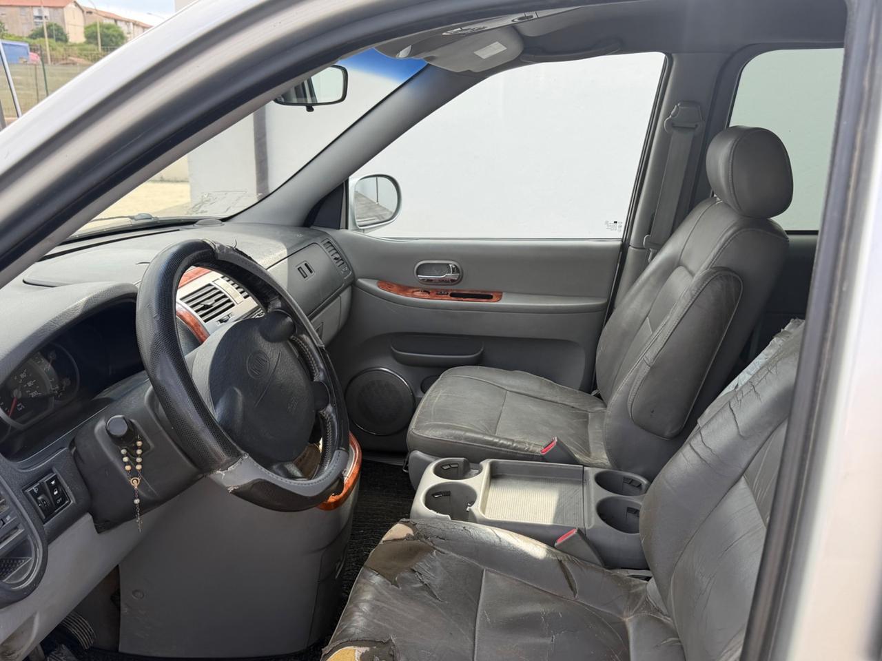 Kia Carnival 2.9 16V CRDi cat Family