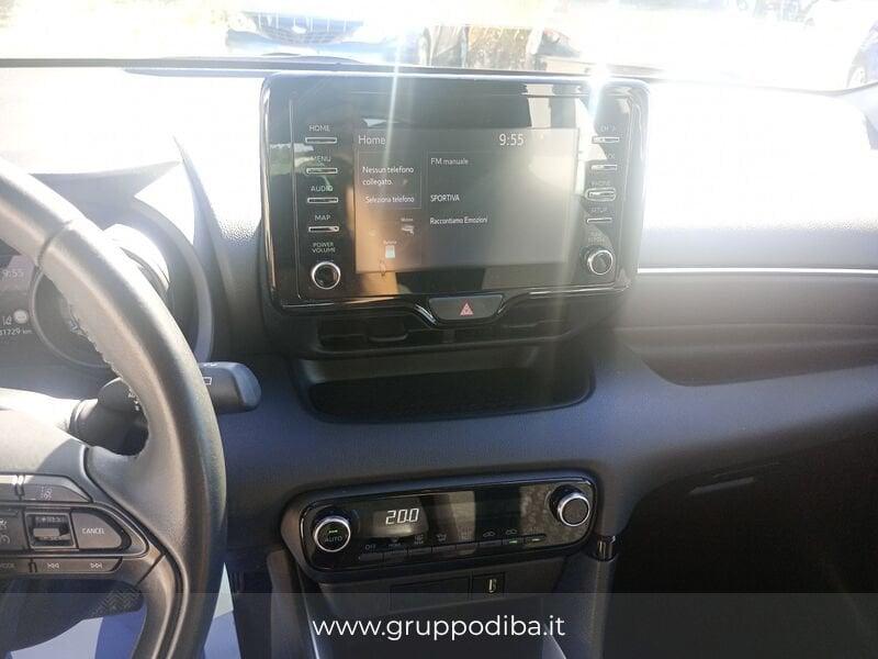 Toyota Yaris IV 2020 1.5h Trend