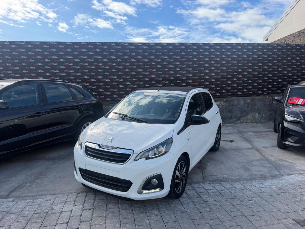 Peugeot 108 1.2 VTi Roland Garros