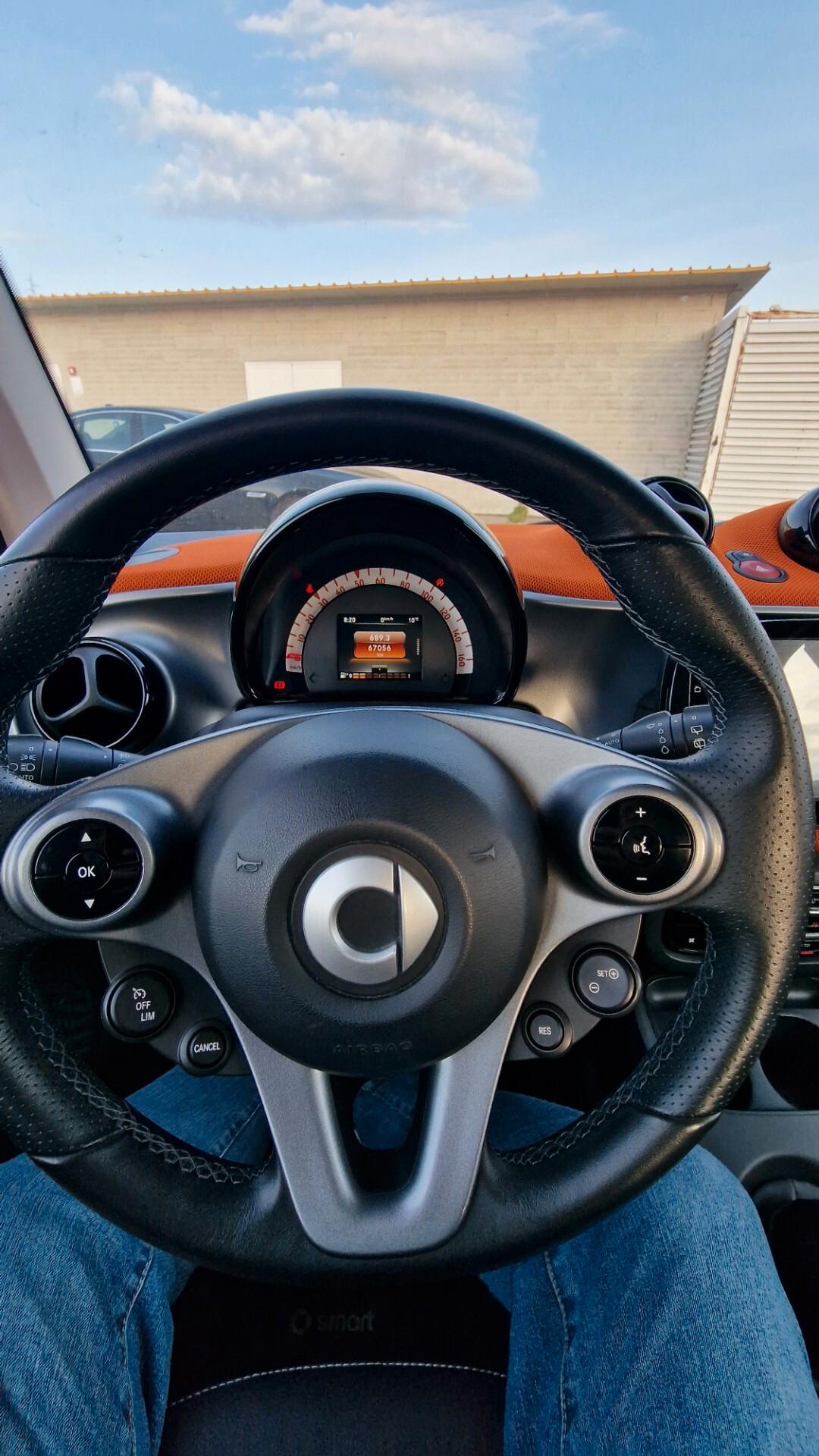 Smart ForTwo 70 1.0 twinamic Passion BRABUS STYLE