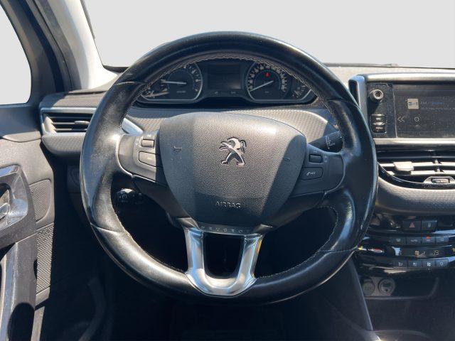 PEUGEOT 208 208 1.2 PureTech 82 CV 5 porte GPL Allure