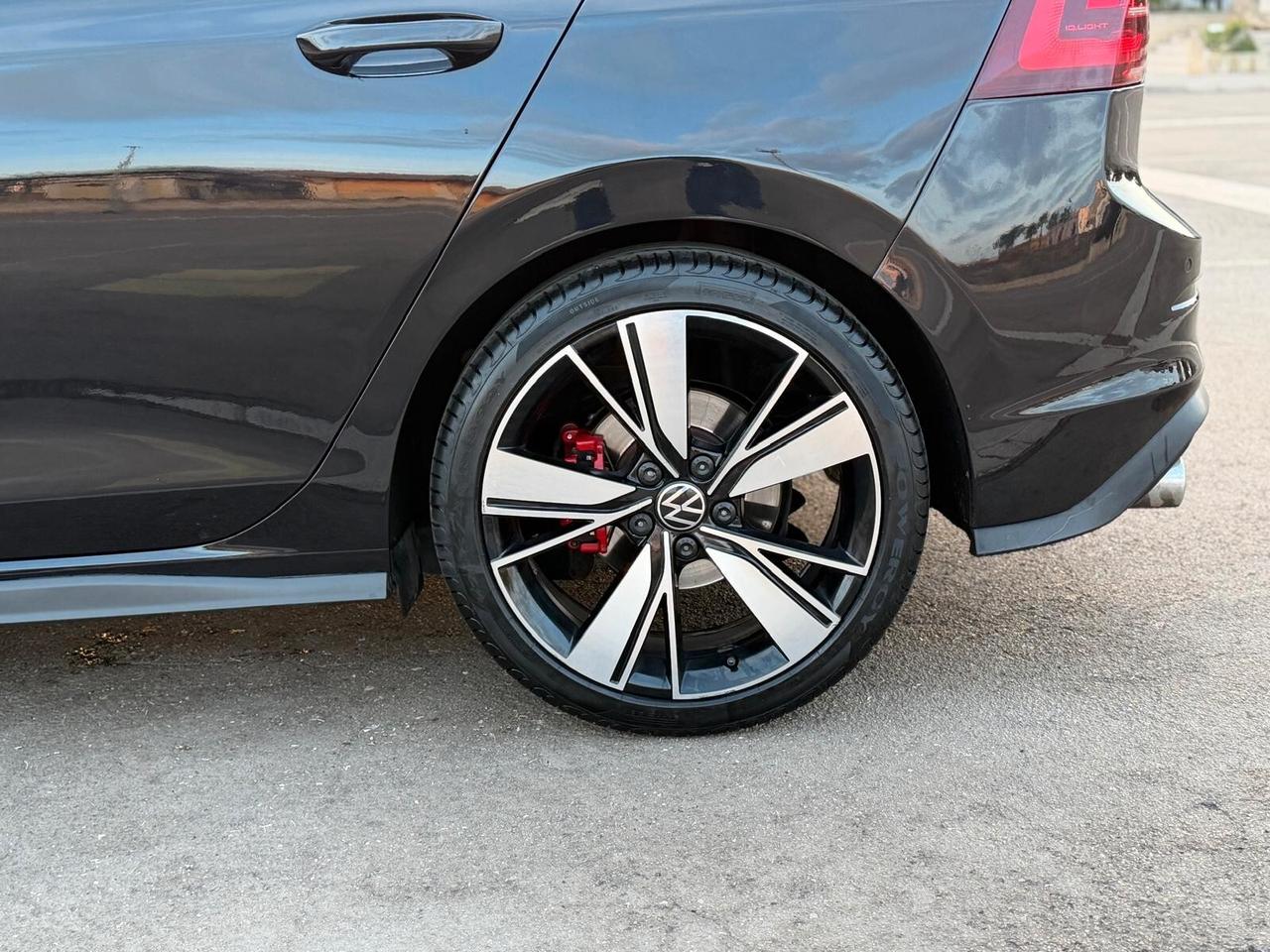 Volkswagen Golf 2.0 TDI DSG GTD