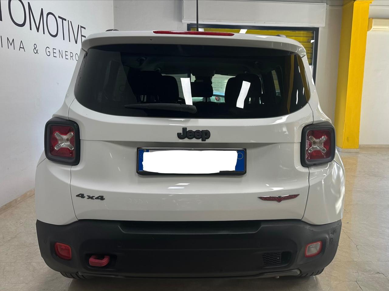 Jeep Renegade 2.0 Mjt 170CV 4WD Active Drive Low Trailhawk