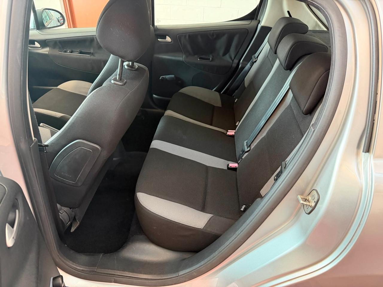 Peugeot 207 1.4 8V 75CV 5p. Energie Sport ECO GPL