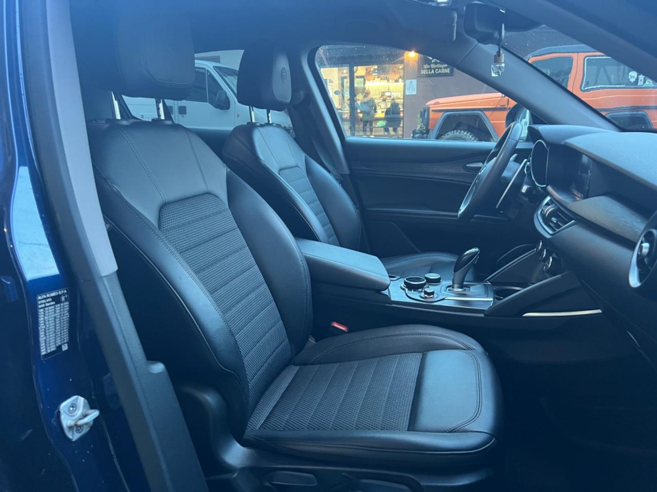 Alfa Romeo Stelvio 2.2 Turbodiesel 210 CV AT8 Q4 Super