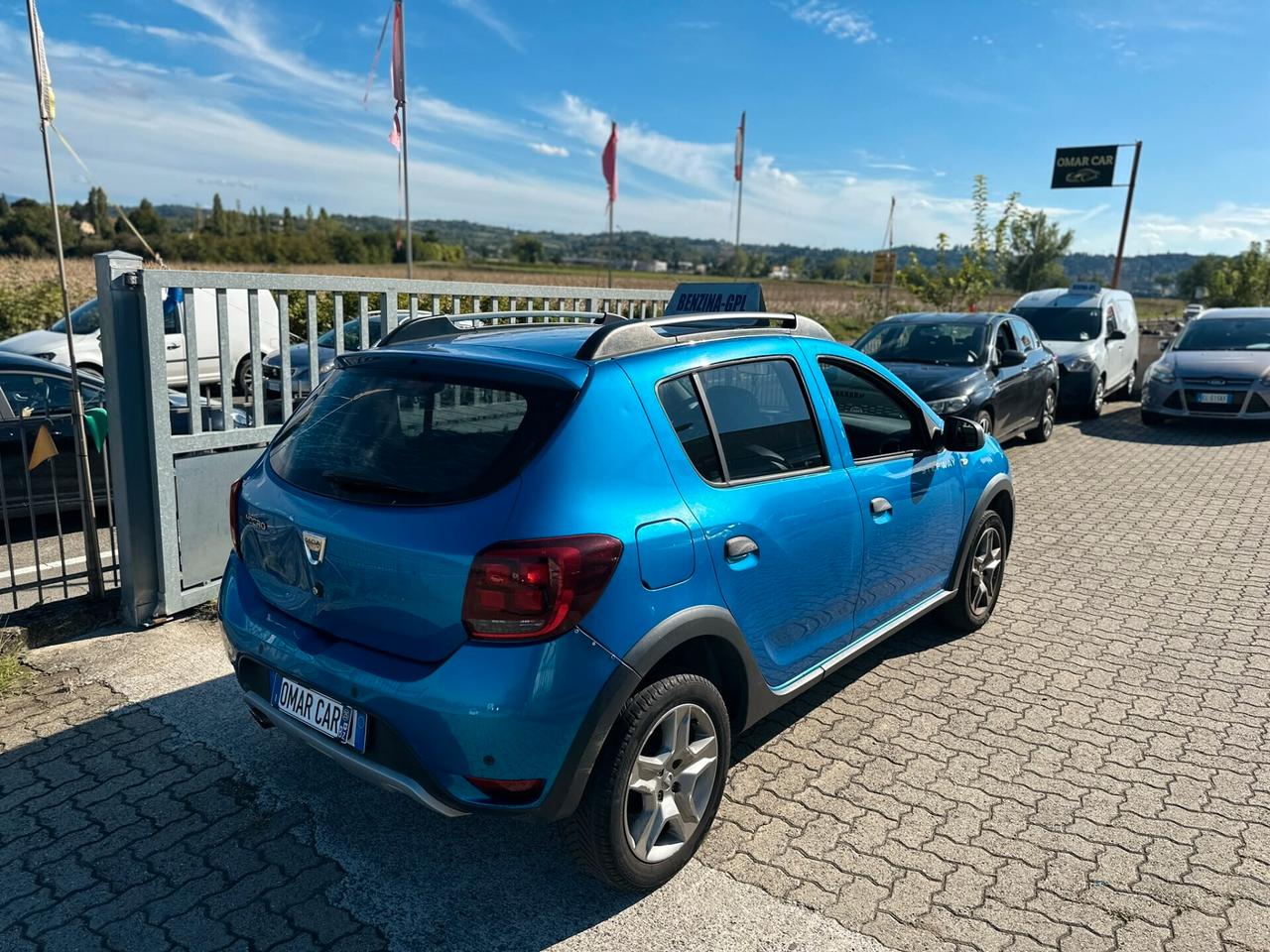 Dacia Sandero 0.9 b/gpl 2017 neop