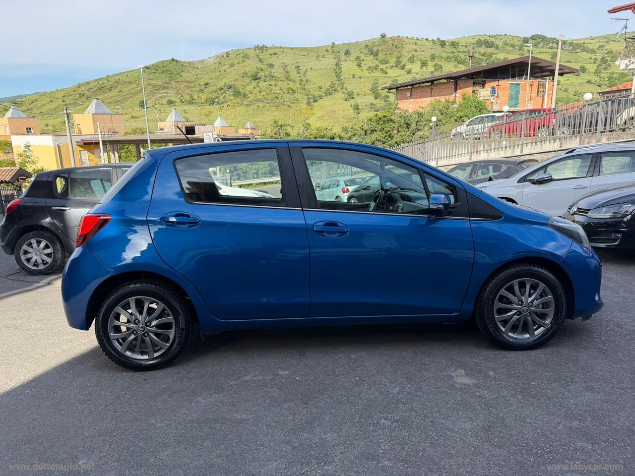TOYOTA Yaris 1.4 D-4D 5p. Lounge