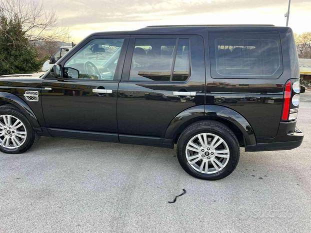 LAND ROVER Discovery 4 3.0 SDV6 245CV HSE