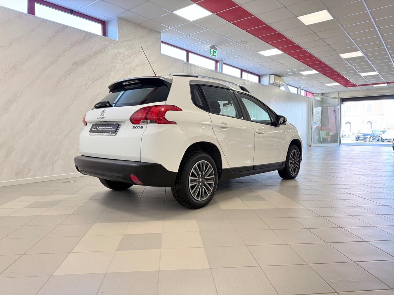 Peugeot 2008 PureTech 82 Allure