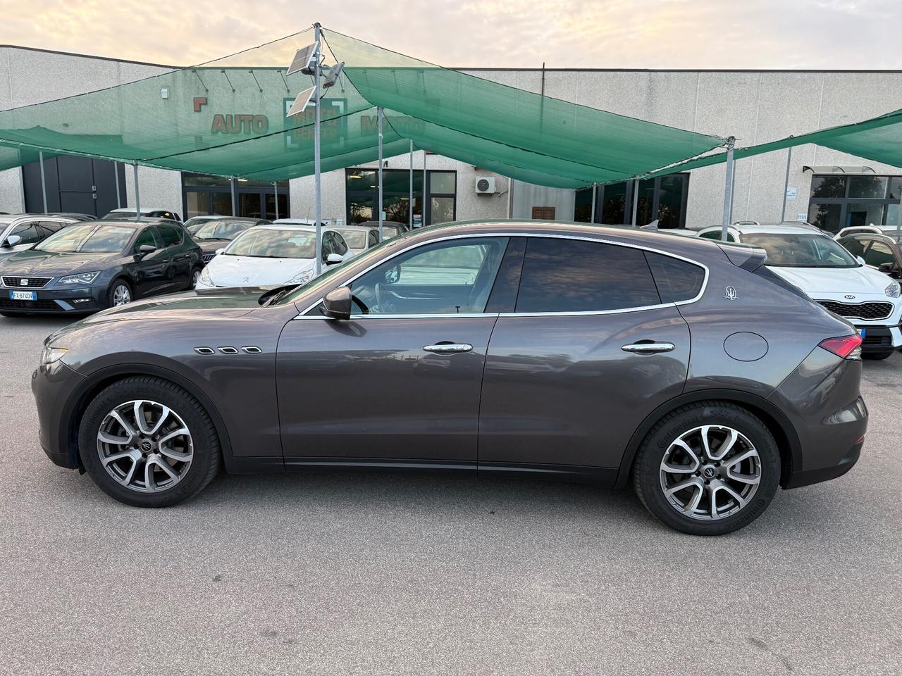 Maserati Levante Q4 3.0 V6 Diesel 275 CV Granlusso