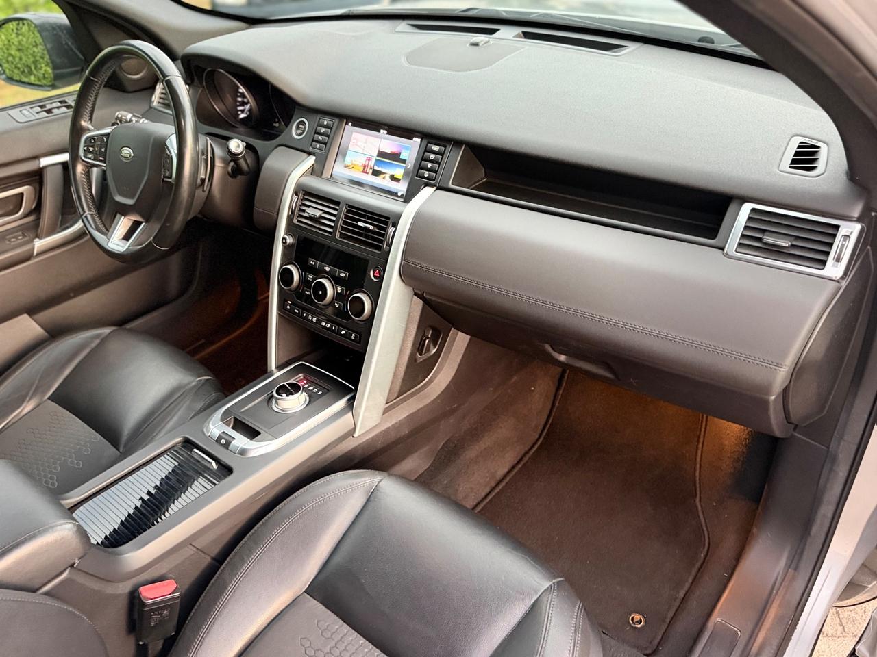 Land Rover Discovery Sport 2.0 TD4 150 CV HSE