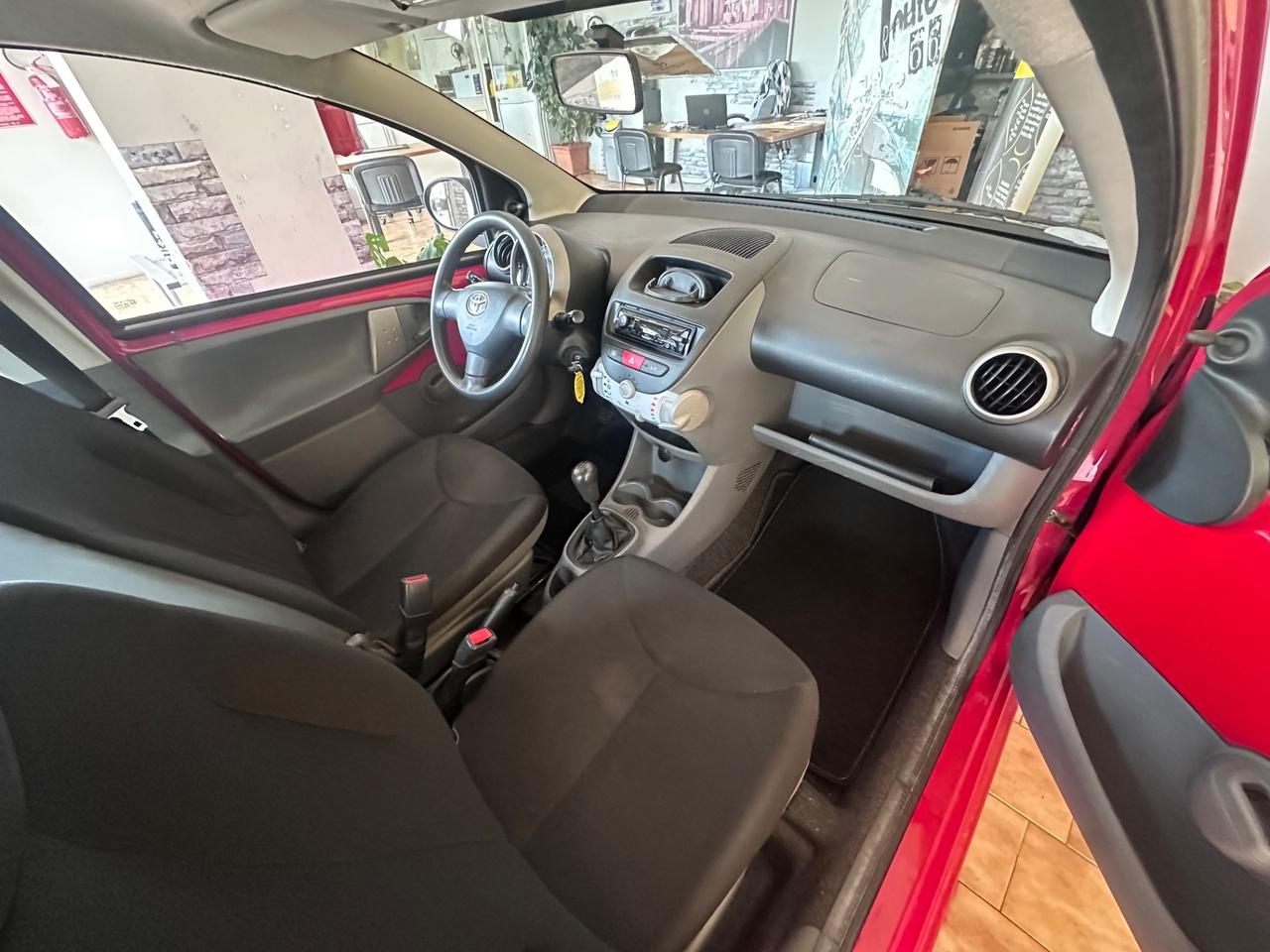 Toyota Aygo 1.0benz. 79.000km