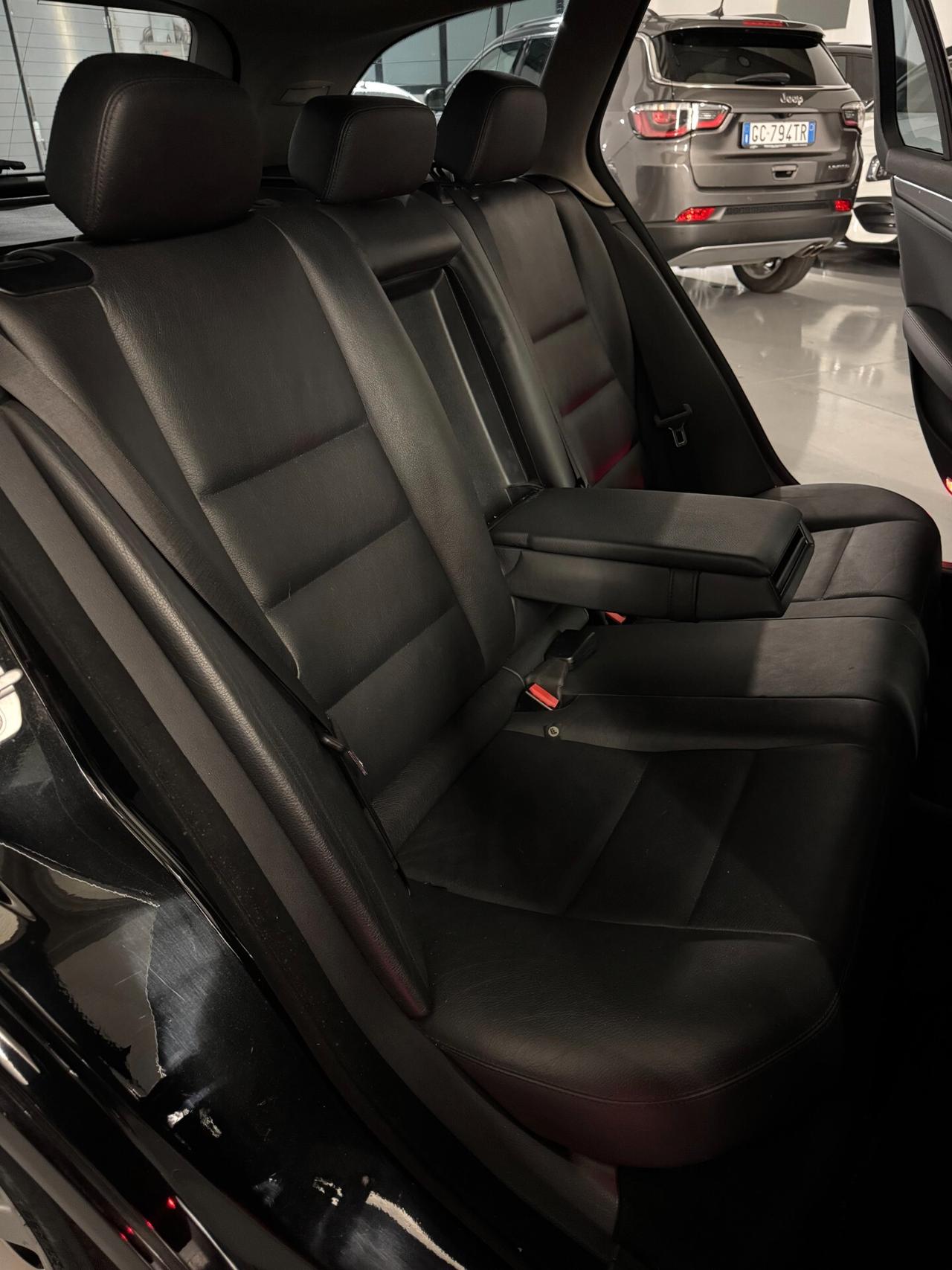 Mercedes-Benz C 220 CDI 2.2cc 170cv Automatica Bluetooth Navigatore