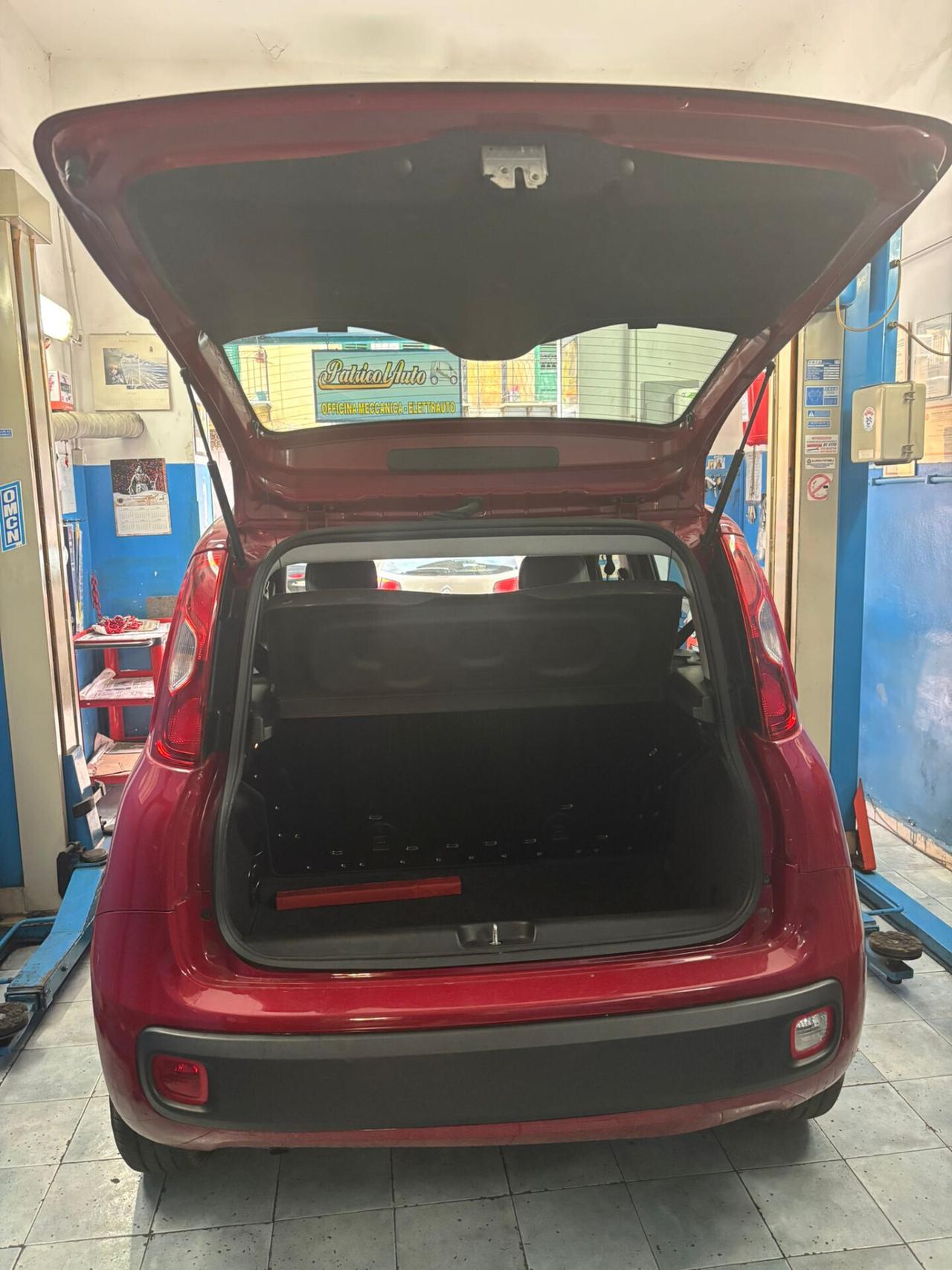 Fiat Panda 1.2 Lounge FINANZIABILE NEOPATENTATI