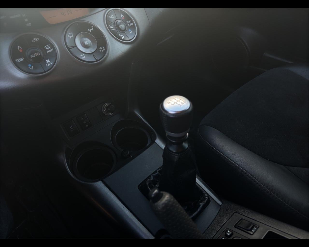 TOYOTA RAV4 Crossover 2.2 D-4D 150 CV DPF Exclusive