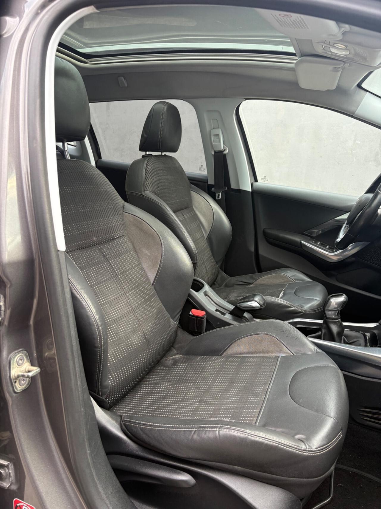 Peugeot 2008 1.6 HDI 92cv carrozzeria GRAFFIATA