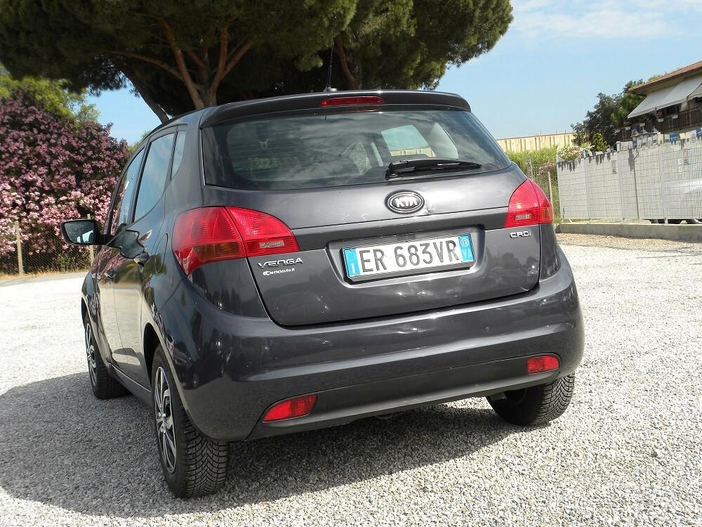 Kia Venga 1.4 CRDi 90CV Cool TETTO PANORAMICO CLIMATRONIC CRUISE MULTIFUNZIONE