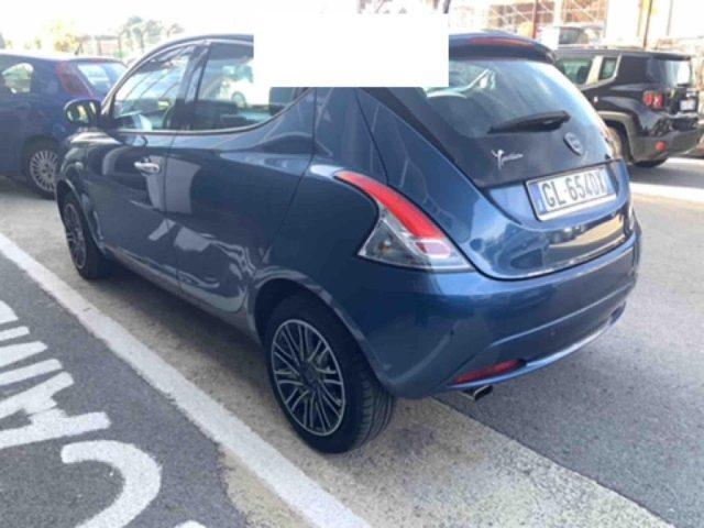 LANCIA Ypsilon 1.0 FireFly 5 porte S&S Hybrid Gold