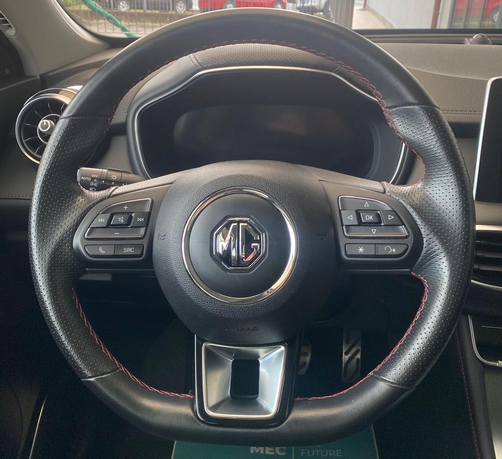 Mg HS 1.5 t Luxury auto