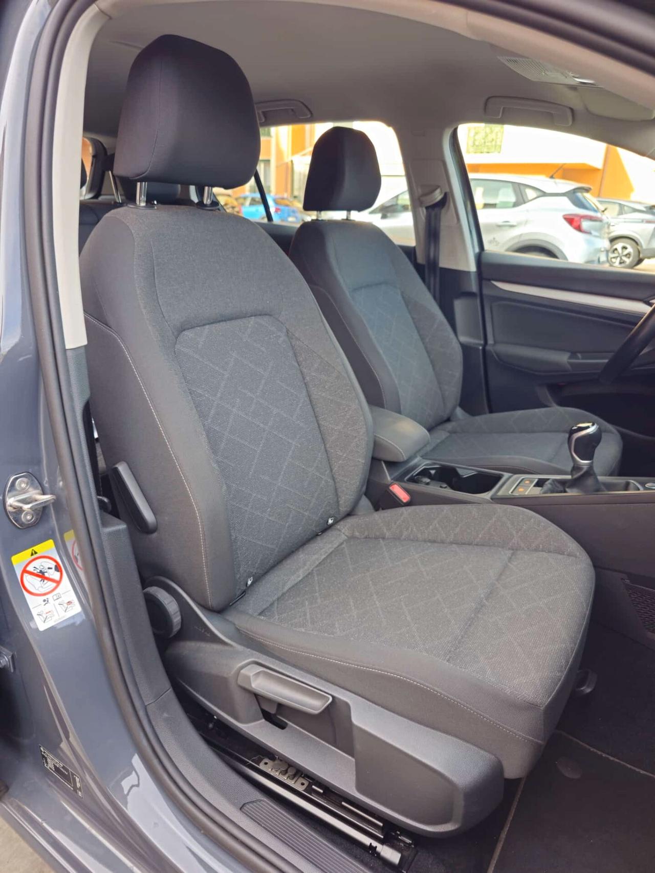 Volkswagen Golf 2.0 TDI 115 CV SCR Life